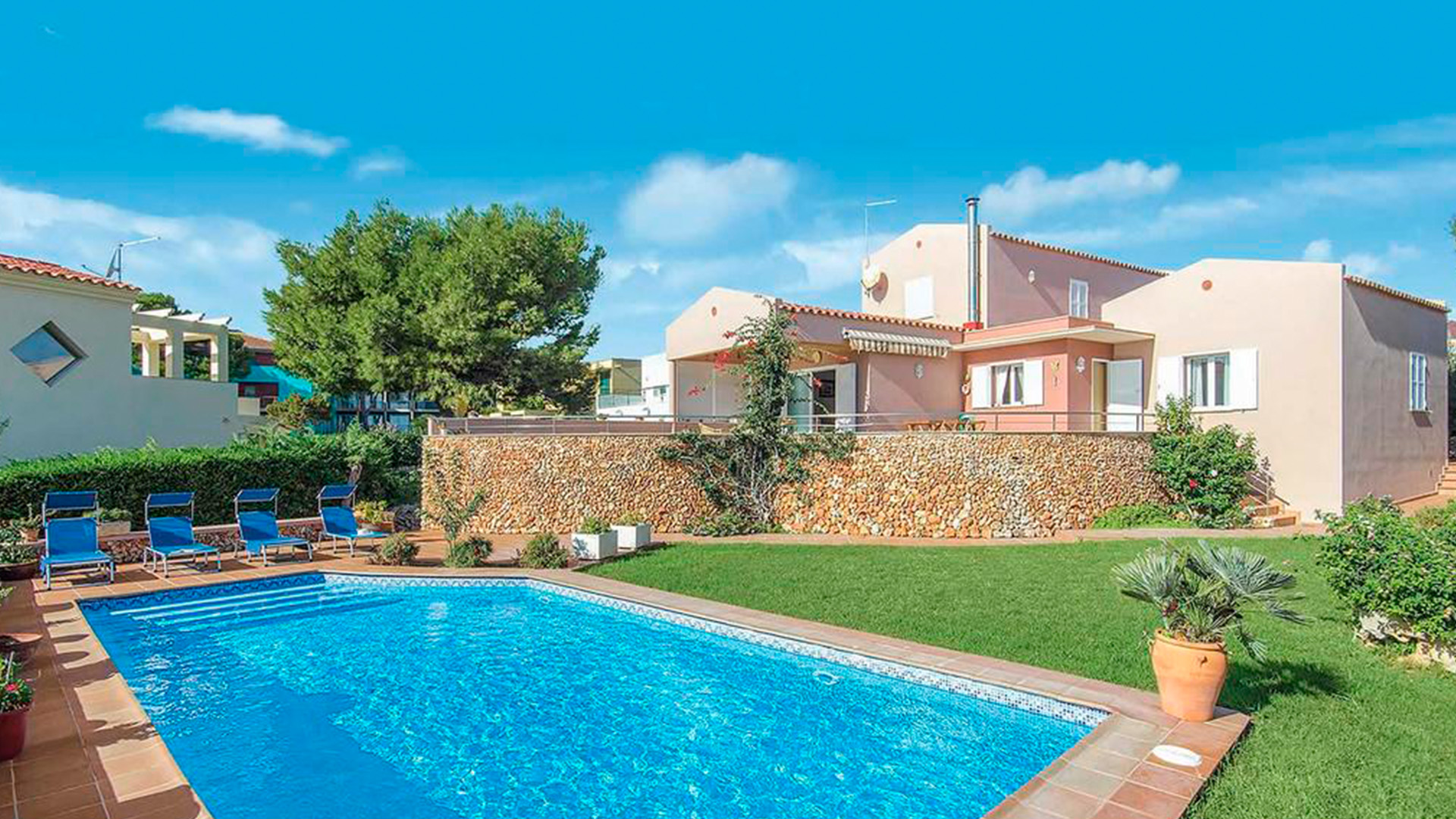 Menorca - Betonia